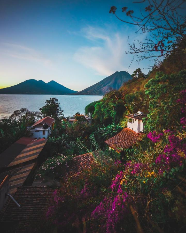 Lush Atitlan 3*
